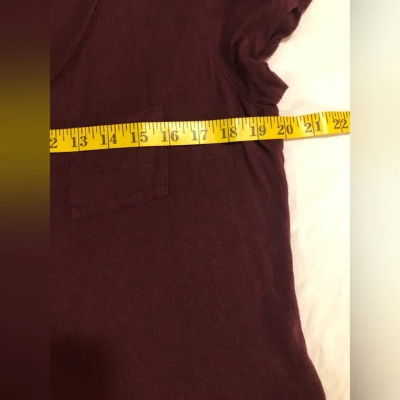 Rock & Republic, XL, 100% rayon plum light shimmer with deep front scoop - Picture 8 of 12